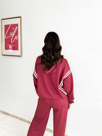Marsala Travel Set